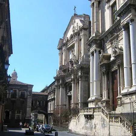 Marcondi House Apartment *